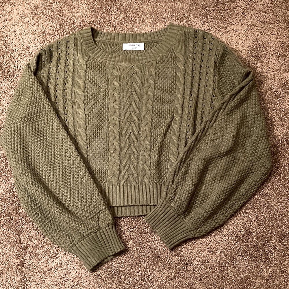 SLIGHTLY CROPPED GREEN SWEATER. WORN ONCE.